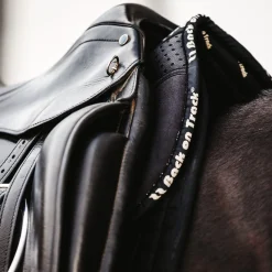 Back on Track Aurora Half Pad