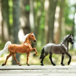 Breyer Freedom Palomino Saddlebred