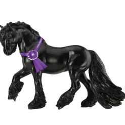 Breyer Traditional Cartonlima Emma
