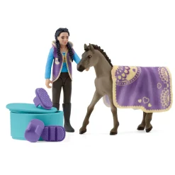 Schleich Pocket Set Beauty Set W/ Kim