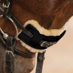 Waldhausen Lambskin Nose & Chin Protector