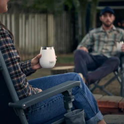 YETI Rambler Wine Tumbler W/ Magslider Lid 295 mL